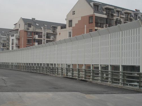 <a href=http://www.amghmuz.cn/news_article?news_id=110>隔音屏障</a>