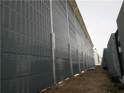 <a href=http://www.amghmuz.cn/news_article?news_id=119>聲屏障</a>